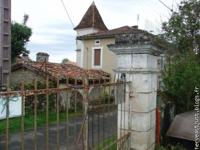 La maison de maitre.